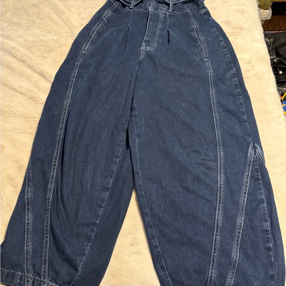 We the Free High-Waisted Blue Denim Barrel Jeans - Picture 1 of 3